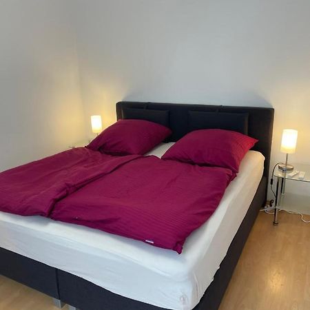 Zimmer Im Herzen Von Durlach Karlsruhe Exterior photo